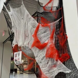 Xl Black Halloween Spider Web Decor approx 8ft x 15ft (2 black netting)